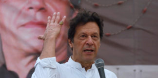 Cricket hero Imran Khan set to be sworn in as Pakistan PM