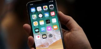 Apple close to trillion-dollar value after iPhone X drives leap in profits