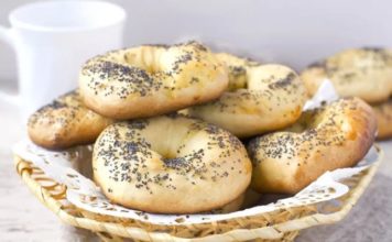 How Does a Poppy Seed Bagel Trigger a Positive Drug Test? How Does a Poppy Seed Bagel Trigger a Positive Drug Test?
