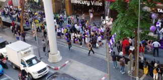 Spicy, Pork-Filled Menu of Bangkok’s First Taco Bell