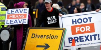 UK ministers hold secret talks of delaying Brexit by eight weeks