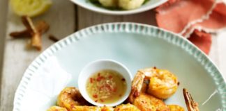 Chilli and Lemongrass Prawns with Roasted Cauliflower and Thai Dipping Sauce Recipe