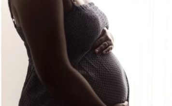 How a Woman Gave Birth Twice, One Month Apart How a Woman Gave Birth Twice, One Month Apart