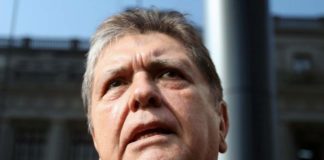 Alan Garcia latest: Peru ex-president shoots himself before arrest