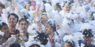 Foam parties banned during Songkran
