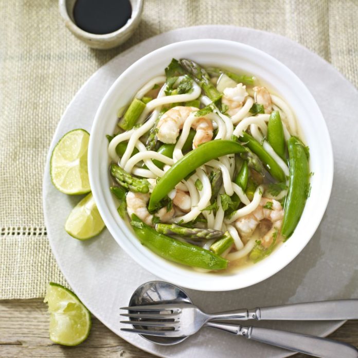 Prawn noodle soup