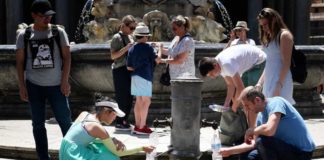 ‘Hell is coming’: week-long heatwave begins across Europe