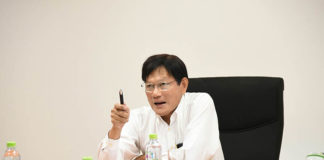 Deputy Bangkok governor resigns under 13-billion-baht cloud