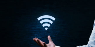 Experts warn: travelers should avoid using hotel Wi-Fi