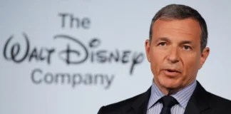 Disney to cut 7,000 jobs