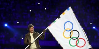 Tom Cruise and Stars Shine in Olympic Handover Ceremony