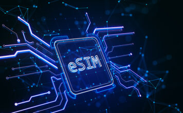eSIMs Revolutionize Global Travel Tourism Connectivity